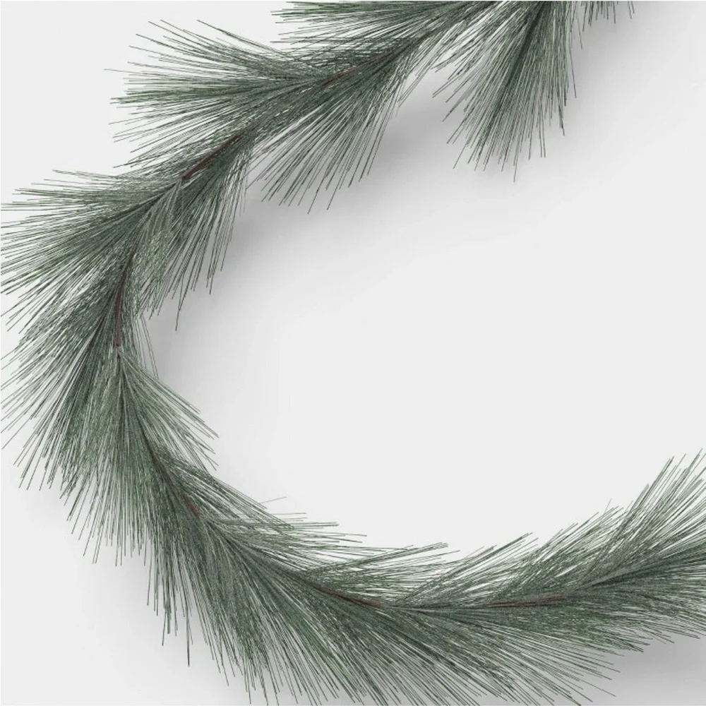 THRESHOLD NWT shimmer long needle Christmas garland -green -72”